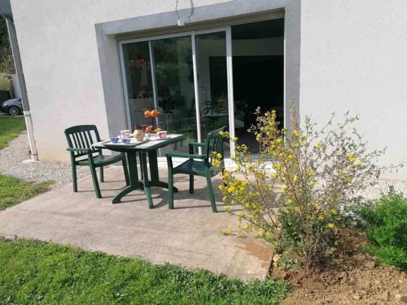 Chambre et table d'hôtes La Meule Poligny  Extérieur photo
