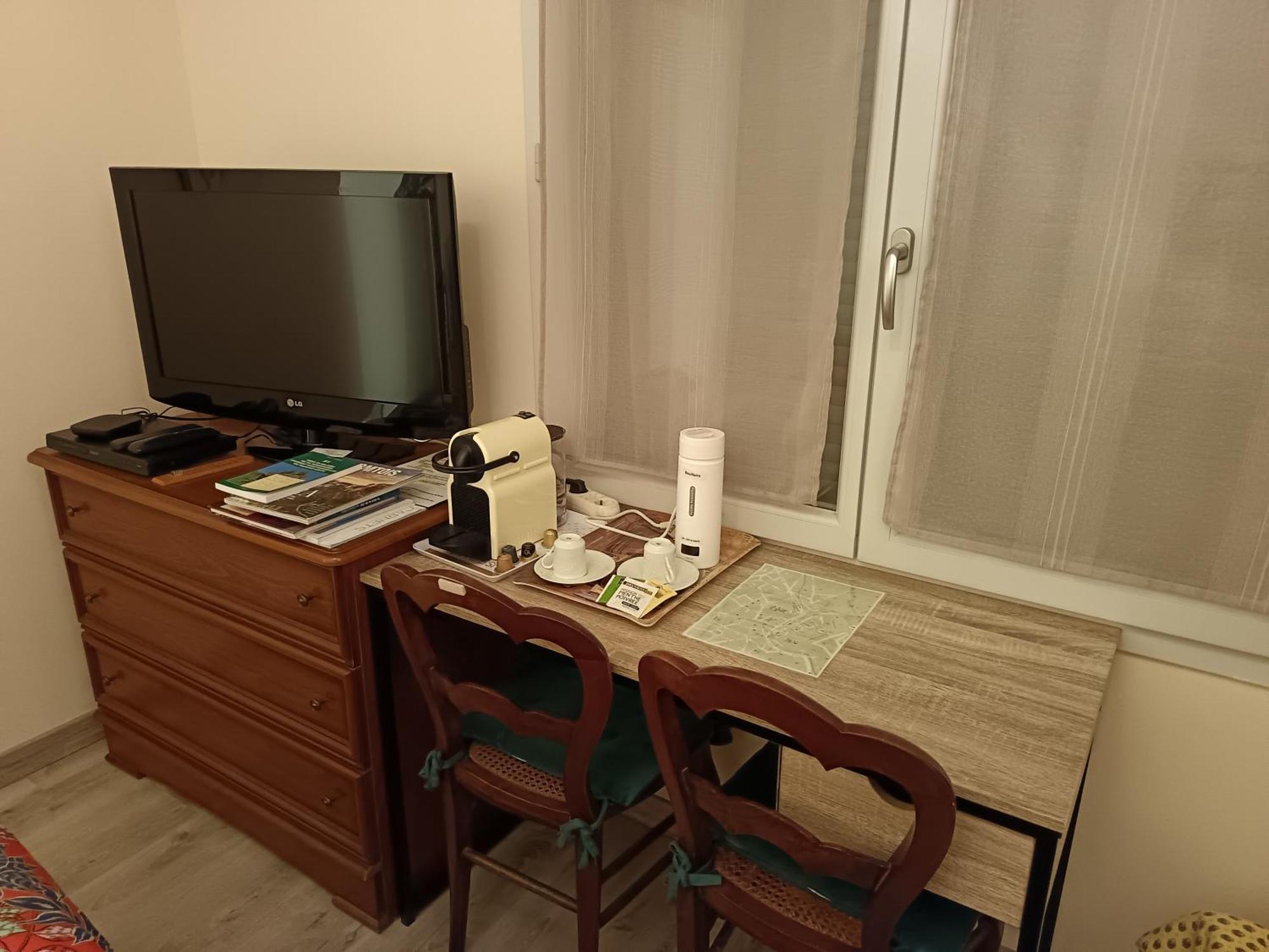 Chambre et table d'hôtes La Meule Poligny  Extérieur photo